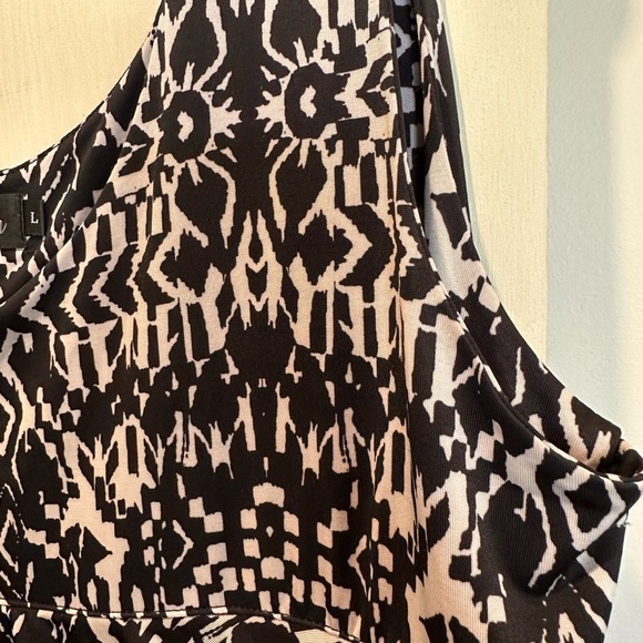 Black and Grey Tiered Women's Dress - Picture 3 of 7